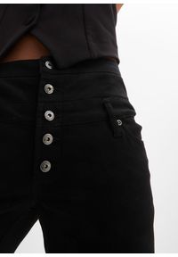 bonprix - Bermudy z elastycznej mieszanki bawełny. Kolor: czarny. Materiał: bawełna #3