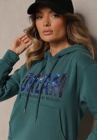 Renee - Zielony Ocieplany Komplet Dresowy Bawełniany Spodnie Joggery i Bluza Zdobiona Nadrukiem Filoira. Kolor: zielony. Materiał: bawełna, dresówka. Wzór: aplikacja, nadruk