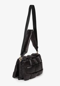 Renee - Czarna Torebka na Ramię Typu Puffer Bag Norriva. Kolor: czarny. Materiał: pikowane. Styl: elegancki. Rodzaj torebki: na ramię #3