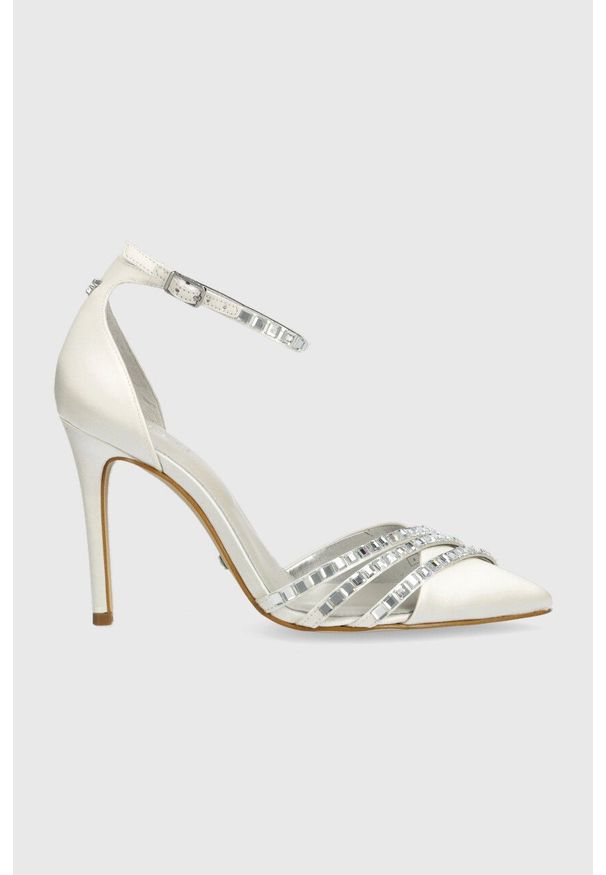 Guess szpilki GADELLA kolor beżowy FL6GDL SAT08. Zapięcie: klamry. Kolor: beżowy. Obcas: na szpilce. Wysokość obcasa: średni