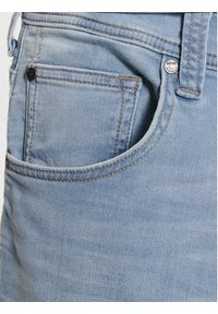 Mustang Szorty jeansowe Chicago 1013433 Niebieski Regular Fit. Kolor: niebieski. Materiał: bawełna, jeans