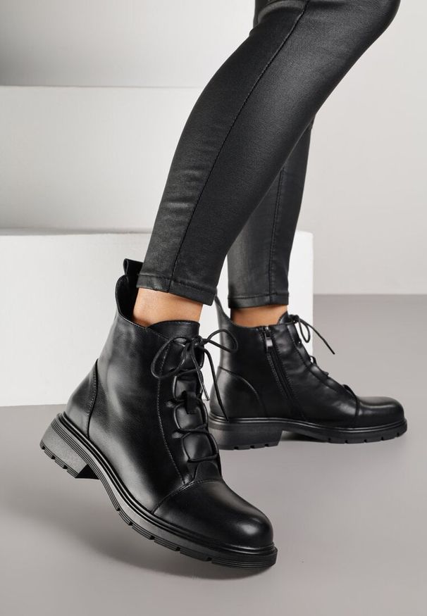 Born2be - Czarne Botki Trzewiki ze Skóry Naturalnej Lilidessa. Okazja: na co dzień. Kolor: czarny. Materiał: skóra. Styl: elegancki, casual, klasyczny