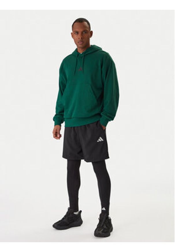 Adidas - adidas Bluza Essentials Feel Cozy JE3841 Zielony Regular Fit. Kolor: zielony. Materiał: bawełna