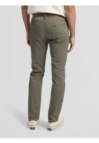 Lee - MESKIE SPODNIE LEE DAREN LICHEN OLIVE 112376405 #3