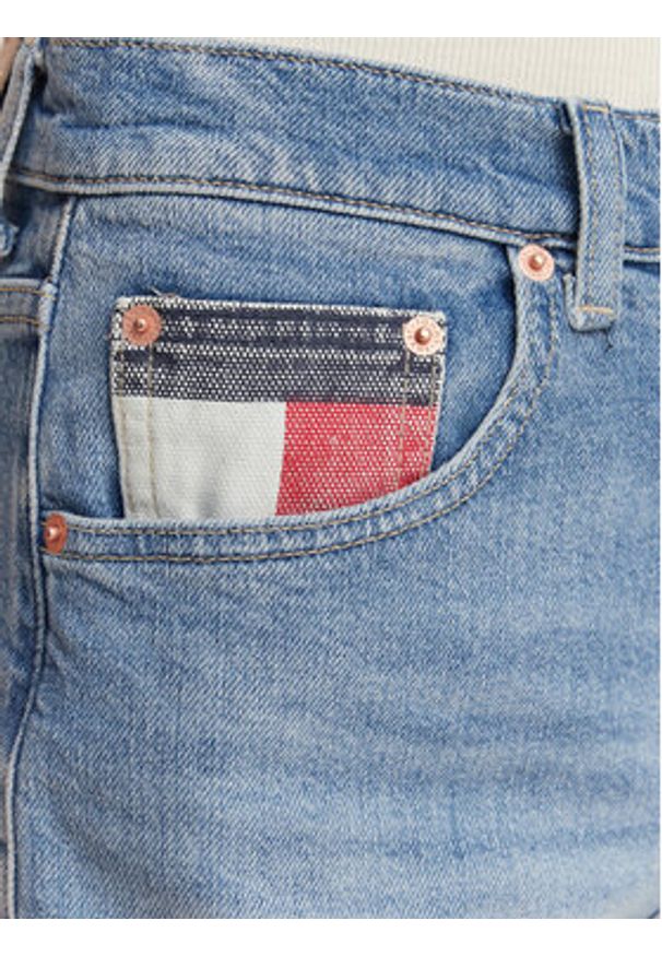 Tommy Jeans Szorty jeansowe Colour-Blocked Coin DW0DW22692 Niebieski jasny Regular Fit. Kolor: niebieski. Materiał: bawełna