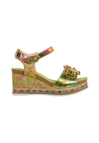 Sandały Laura Vita Hacdeo 09 Moutarde 202044, Zielony, Skóra naturalna - 37. Zapięcie: rzepy. Kolor: zielony. Materiał: skóra. Wzór: aplikacja, paski. Obcas: na koturnie. Styl: elegancki. Wysokość obcasa: średni #1