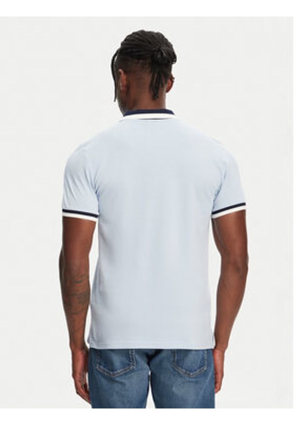 Robe di Kappa Polo Atsushi 611255W Niebieski Slim Fit. Typ kołnierza: polo. Kolor: niebieski. Materiał: bawełna