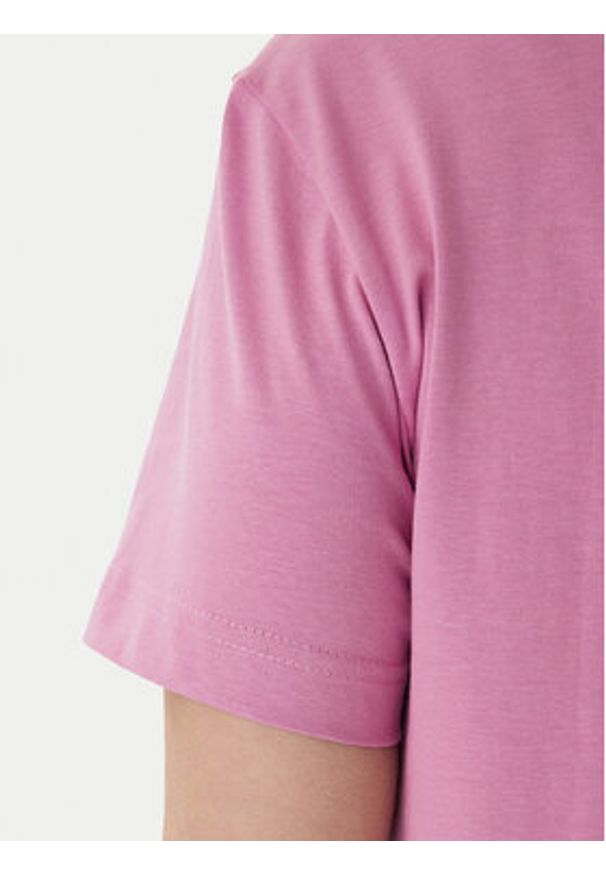 Calvin Klein Jeans T-Shirt LV047C912G Różowy Regular Fit. Kolor: różowy. Materiał: bawełna