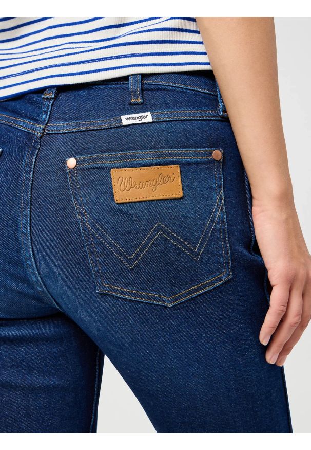 Wrangler - WRANGLER DAMSKIE SPODNIE JEANSOWE WRANGLER SIENNA WEATHERED RINSE 112362642