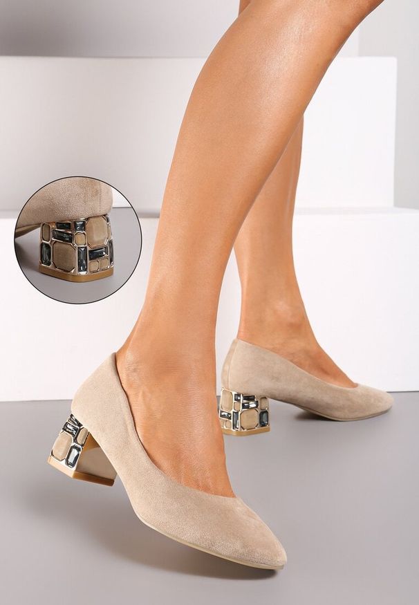 Renee - Ciemnobeżowe Czółenka Vices z Wkładką ze Skóry Naturalnej na Ozdobnym Słupku Nailise. Okazja: na co dzień, na imprezę. Kolor: beżowy. Materiał: skóra. Obcas: na słupku. Styl: casual, elegancki. Wysokość obcasa: średni