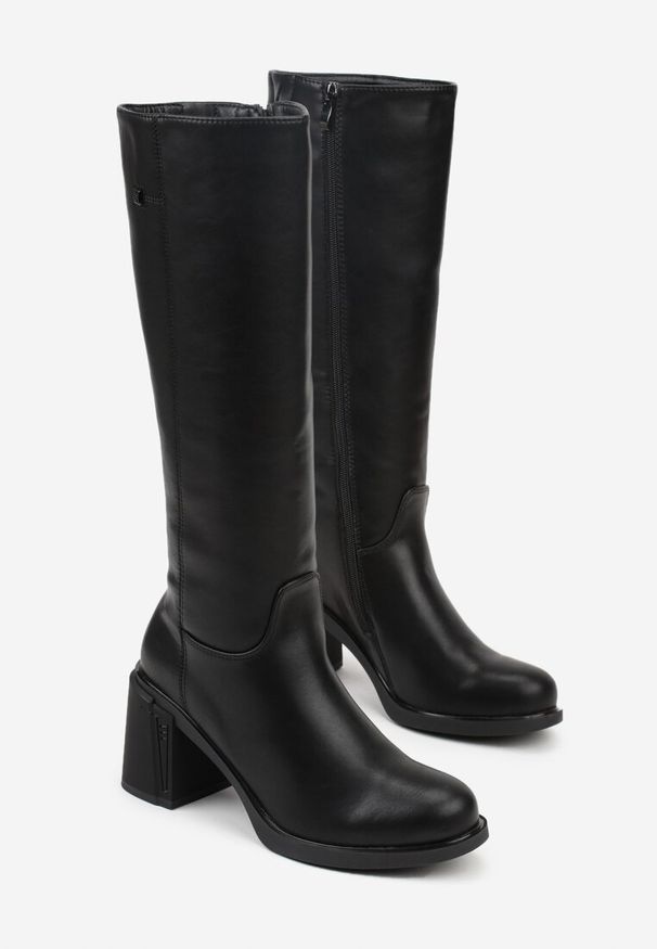 Renee - Czarne Kozaki VICES na Słupku ze Skóry Naturalnej Fezenna. Kolor: czarny. Materiał: skóra. Obcas: na słupku. Styl: elegancki. Wysokość obcasa: średni