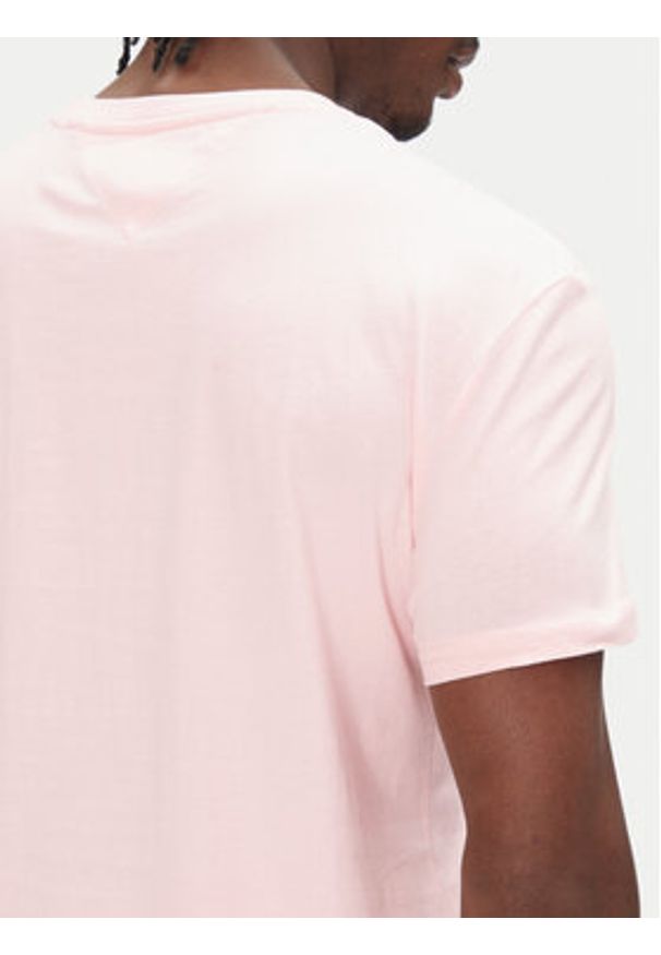Tommy Jeans T-Shirt Linear Logo DM0DM20744 Różowy Regular Fit. Kolor: różowy. Materiał: bawełna