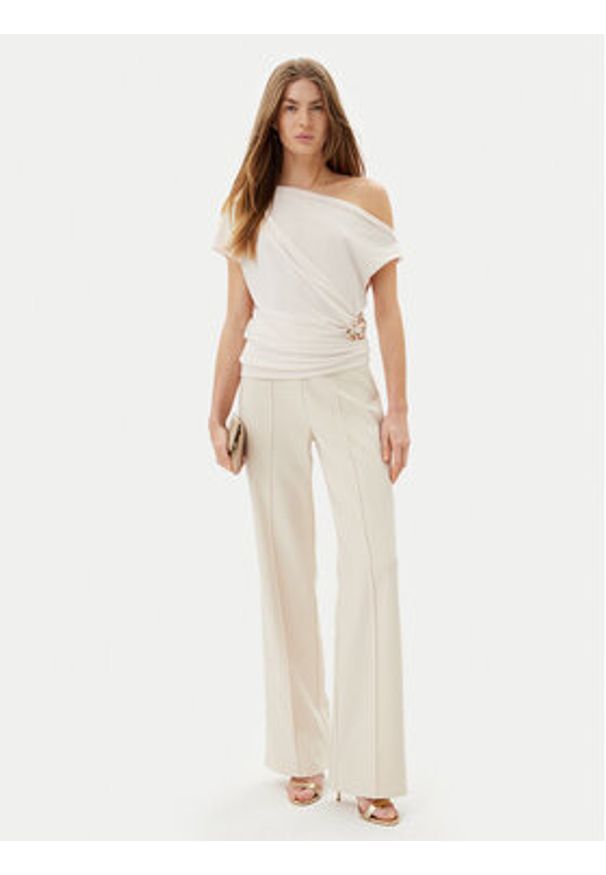 Rinascimento Bluzka CFC0123483003 Beżowy Regular Fit. Kolor: beżowy. Materiał: syntetyk