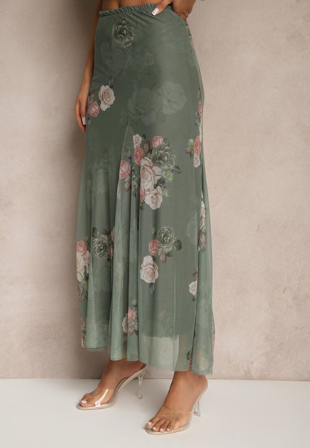 Renee - Ciemnozielona Spódnica w Kwiatowy Wzór o Rozkloszowanym Kroju Efrirene. Okazja: na co dzień. Kolor: zielony. Wzór: kwiaty. Styl: casual, elegancki