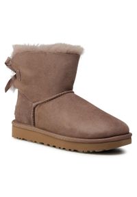 Buty Ugg W Mini Bailey Bow II 1016501 Crbo. Kolor: brązowy. Materiał: skóra #1