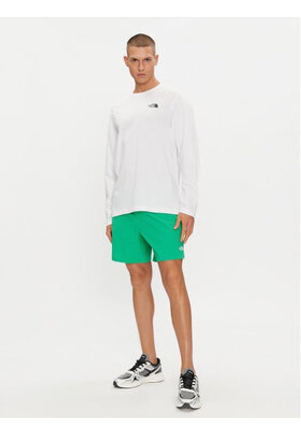 The North Face Longsleeve Simple Dome NF0A87QN Biały Regular Fit. Kolor: biały. Materiał: bawełna. Długość rękawa: długi rękaw
