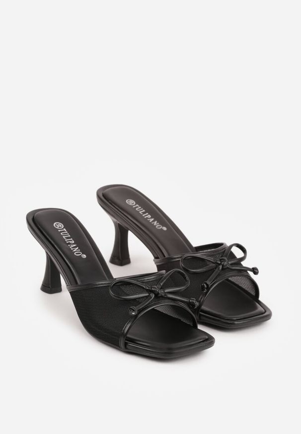 Renee - Czarne Klapki na Szpilce z Siateczkową Cholewką i Kokardą Brefia. Okazja: na co dzień. Kolor: czarny. Materiał: tiul. Obcas: na szpilce. Styl: casual. Wysokość obcasa: średni