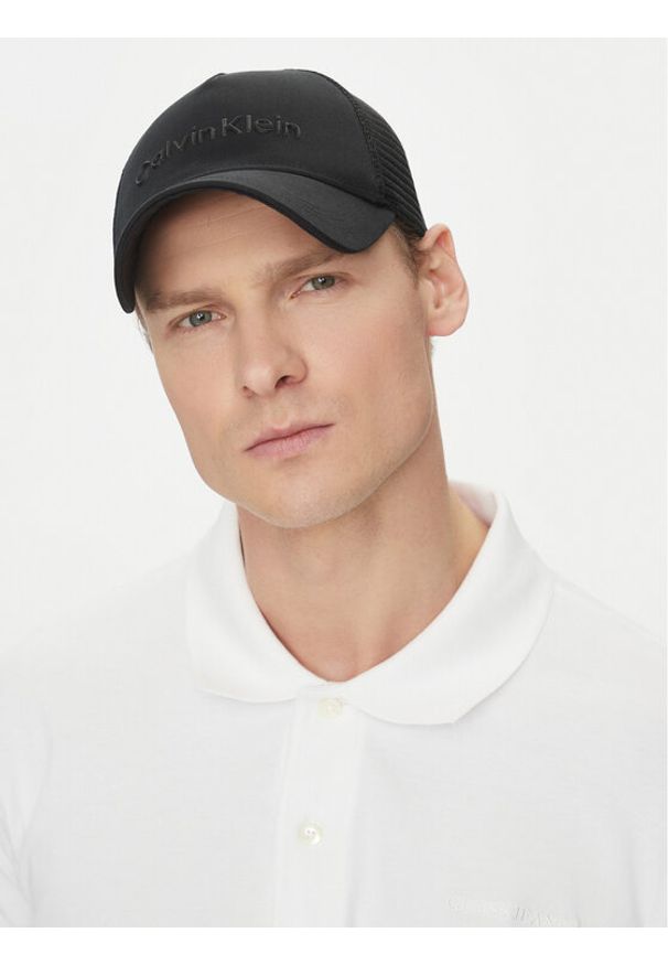 Calvin Klein Czapka z daszkiem K50K513015 Czarny. Kolor: czarny. Materiał: materiał, bawełna