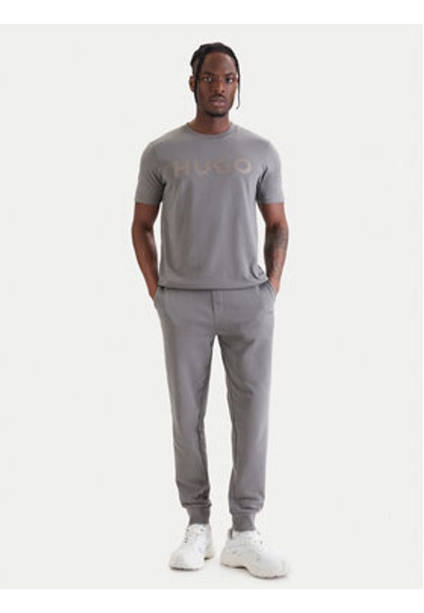 Hugo - HUGO T-Shirt Dulivio 50467556 Szary Regular Fit. Kolor: szary. Materiał: bawełna