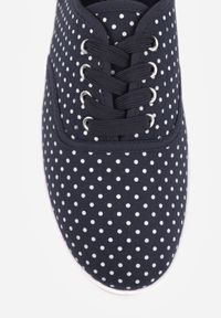 Born2be - Granatowe Tenisówki w Kropki przed Kostkę Renormia. Wysokość cholewki: przed kostkę. Kolor: niebieski. Wzór: kropki #5