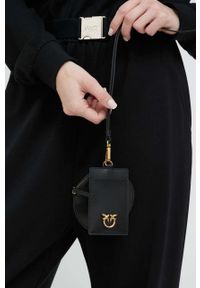 Pinko etui na karty skórzane kolor czarny. Kolor: czarny. Materiał: skóra #3