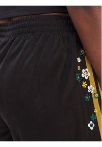 Adidas - adidas Szorty sportowe Liberty London Firebird KE3664 Czarny Loose Fit. Kolor: czarny. Materiał: syntetyk #5