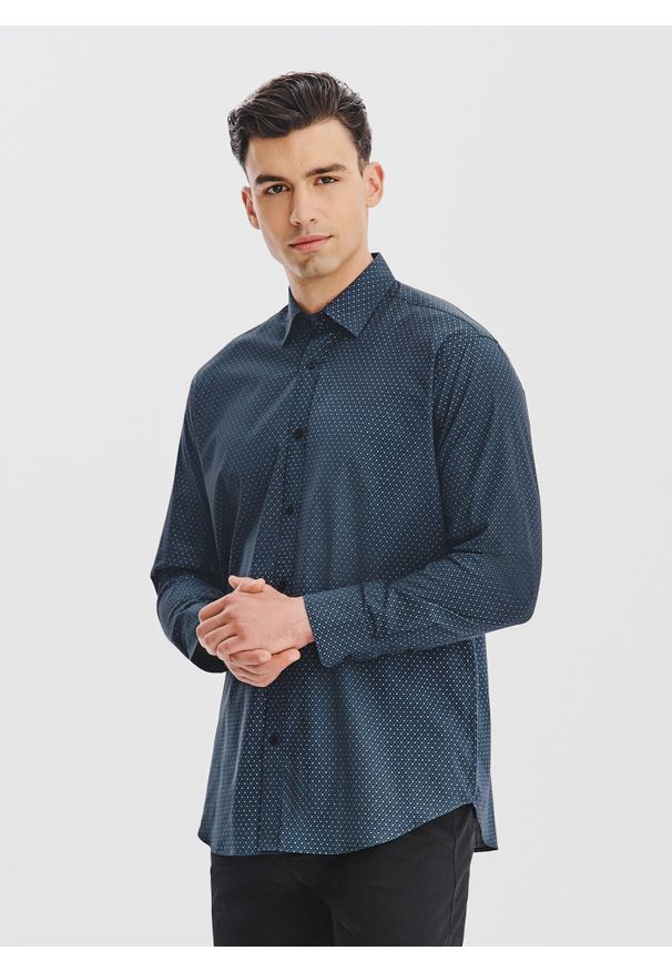 Pako Lorente - PAKO LORENTE - Czarna koszula męska wzór geometryczny. Kolor: czarny. Materiał: bawełna. Długość rękawa: długi rękaw. Długość: długie. Wzór: geometria. Sezon: jesień