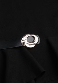 Renee - Czarna Dzianinowa Bluzka Baskinka z Paskiem i Klamrą Megassa. Kolor: czarny. Materiał: dzianina #5