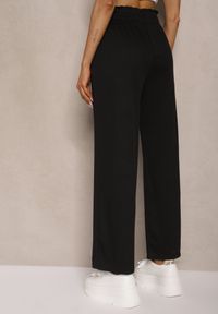 Renee - Czarne Spodnie High Waist o Fasonie Paper Bag z Gumką w Talii Lunalitia. Okazja: na co dzień. Stan: podwyższony. Kolor: czarny. Wzór: aplikacja. Styl: casual, elegancki #3