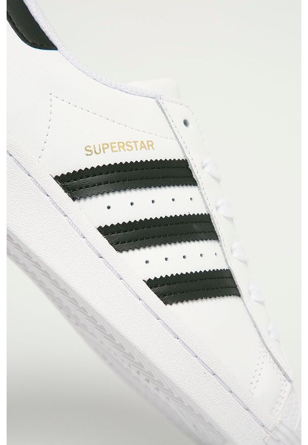 adidas Originals - Buty skórzane Superstar. Nosek buta: okrągły. Zapięcie: sznurówki. Kolor: biały. Materiał: skóra. Model: Adidas Superstar