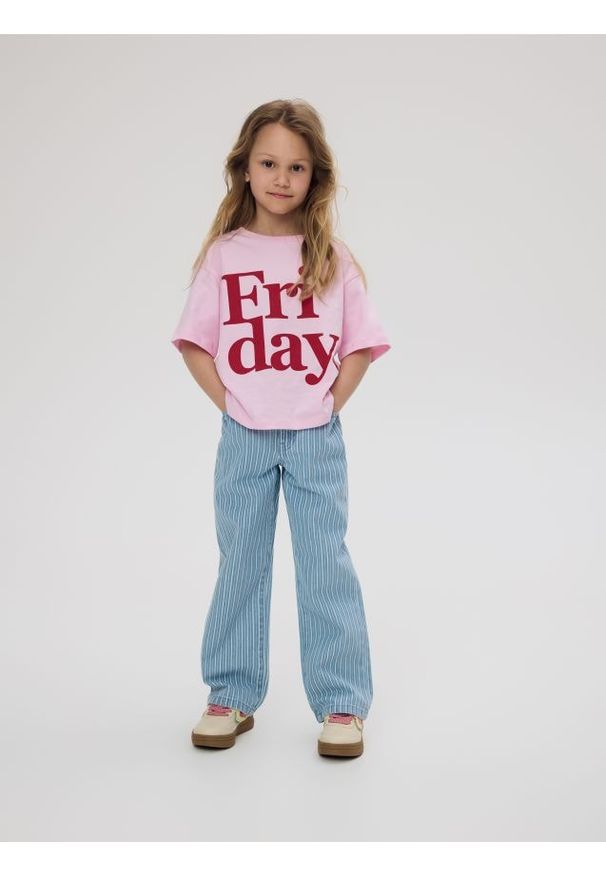 Reserved - Jeansy straight z metalizowaną nicią - niebieski. Kolor: niebieski