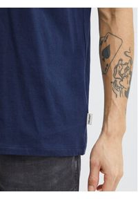 Blend T-Shirt 20715022 Granatowy Regular Fit. Kolor: niebieski. Materiał: bawełna
