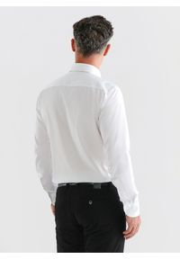 Pako Lorente - PAKO LORENTE – Koszula męska P000B-1X-002-B-S. Typ kołnierza: kołnierzyk klasyczny. Materiał: bawełna, elastan. Długość rękawa: długi rękaw. Długość: długie. Wzór: gładki. Styl: klasyczny, elegancki #2