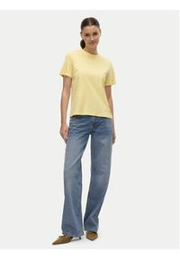 Vero Moda T-Shirt Paulina 10316991 Żółty Regular Fit. Kolor: żółty. Materiał: bawełna