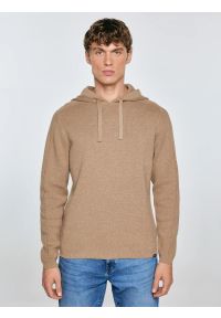 Big-Star - Sweter męski z kapturem beżowy Hoodsy 805. Typ kołnierza: kaptur. Kolor: beżowy. Materiał: jeans. Styl: klasyczny