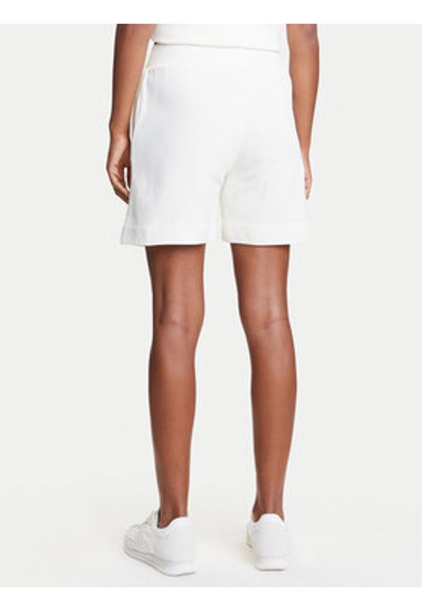Emporio Armani Szorty sportowe EW000778 AF12186 U1131 Biały Loose Fit. Kolor: biały. Materiał: bawełna