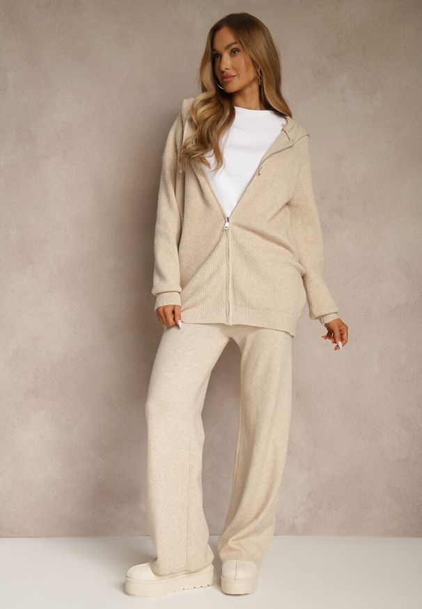 Renee - Beżowy Komplet z Wełną i Bawełną Rozpinana Bluza z Kapturem i Szerokie Spodnie Reisema. Kolor: beżowy. Materiał: wełna, bawełna