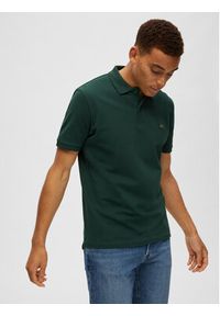 Selected Homme Polo 16087839 Zielony Regular Fit. Typ kołnierza: polo. Kolor: zielony