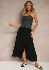 Renee - Czarna Rozkloszowana Spódnica z Wiskozy z Kieszeniami Galmira. Okazja: na co dzień. Kolor: czarny. Materiał: wiskoza. Styl: klasyczny, elegancki, casual #3