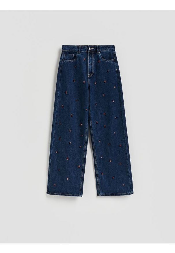 Reserved - Jeansy wide leg z aplikacjami - granatowy. Kolor: niebieski. Wzór: aplikacja