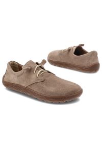 Półbuty damskie barefoot Armodo, cholewka ze skóry naturalnej o miękkiej matowej strukturze klasyczne sznurowanie zapewniające dobre dopasowanie oraz. Okazja: na co dzień. Zapięcie: sznurówki. Kolor: beżowy. Materiał: skóra. Szerokość cholewki: normalna. Styl: klasyczny #3