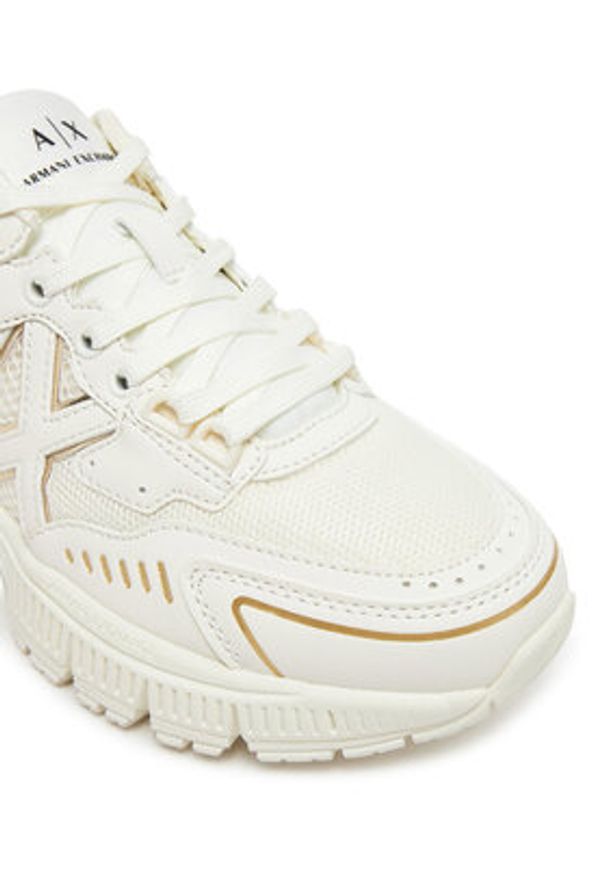Armani Exchange Sneakersy XDX195 XV944 Q308 Biały. Kolor: biały. Materiał: materiał