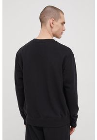 New Balance bluza UT21501BK męska kolor czarny z aplikacją. Kolor: czarny. Materiał: bawełna. Wzór: aplikacja #4