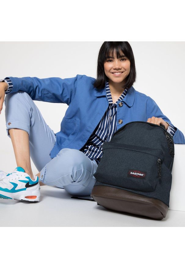 Plecak Eastpak Wyoming. Kolor: niebieski. Materiał: poliester