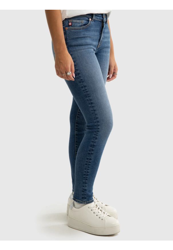Big-Star - Jeansy dziewczęce skinny niebieskie Layla 533. Kolor: niebieski. Materiał: jeans. Styl: elegancki