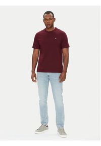 Calvin Klein Jeans T-Shirt LV040HM265 Bordowy Regular Fit. Kolor: czerwony. Materiał: bawełna #3