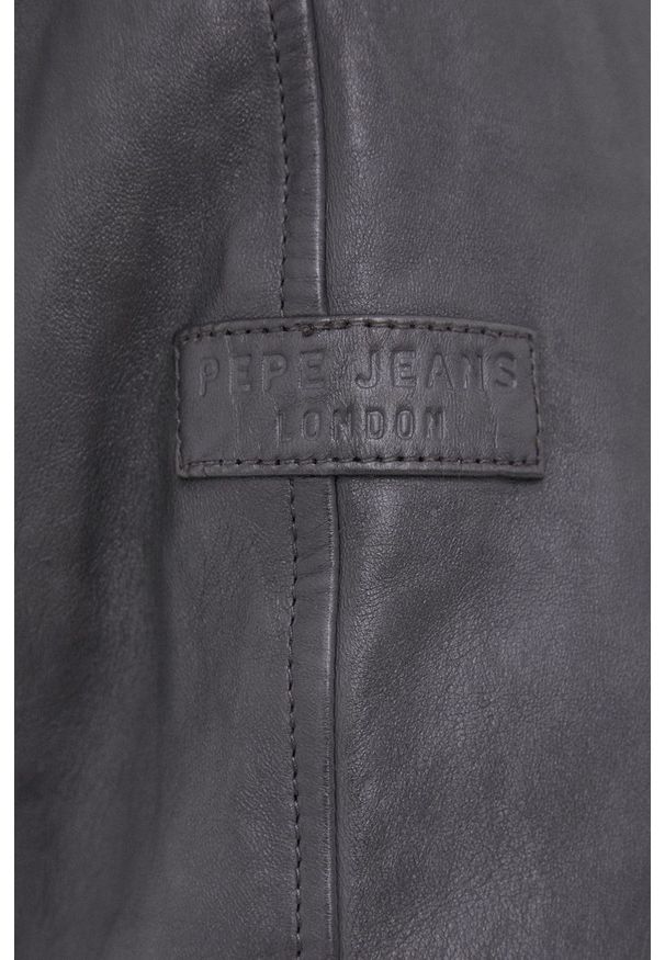 Pepe Jeans - Kurtka skórzana Moses. Okazja: na co dzień. Kolor: szary. Materiał: skóra. Długość rękawa: raglanowy rękaw. Wzór: gładki. Styl: casual