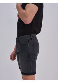 Big-Star - Szorty męskie jeansowe czarne Aden 957. Kolor: czarny. Materiał: jeans. Styl: klasyczny