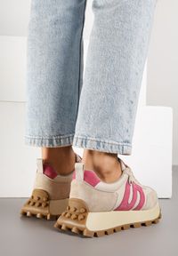 Renee - Beżowo-Fuksjowe Sneakersy ze Skóry Naturalnej Ozdobione Geometrycznym Wzorem Melassea. Okazja: na co dzień. Kolor: beżowy. Materiał: skóra. Wzór: aplikacja, geometria #6