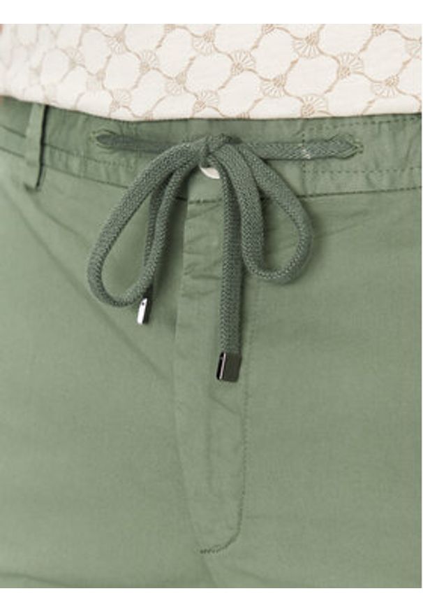 JOOP! Szorty materiałowe 17 JT-80Capri-D 30045912 Zielony Slim Fit. Kolor: zielony. Materiał: bawełna